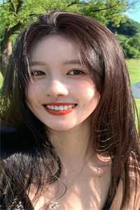 刚入职半个月，小白兔被上司盯上了试读