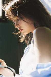 看病的帅医生，咋成我的空降BOSS了全集